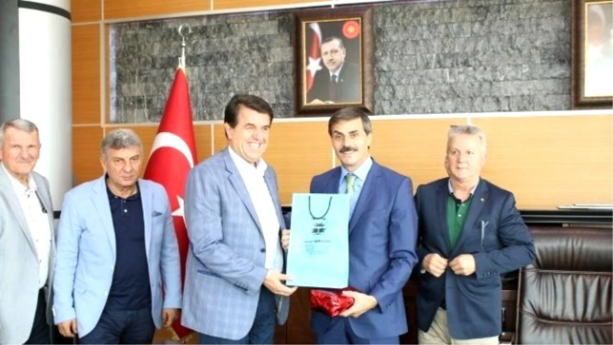 Bosna - Hersek Gorazde Belediye Başkanından Başkan Alemdar\'a Ziyaret
