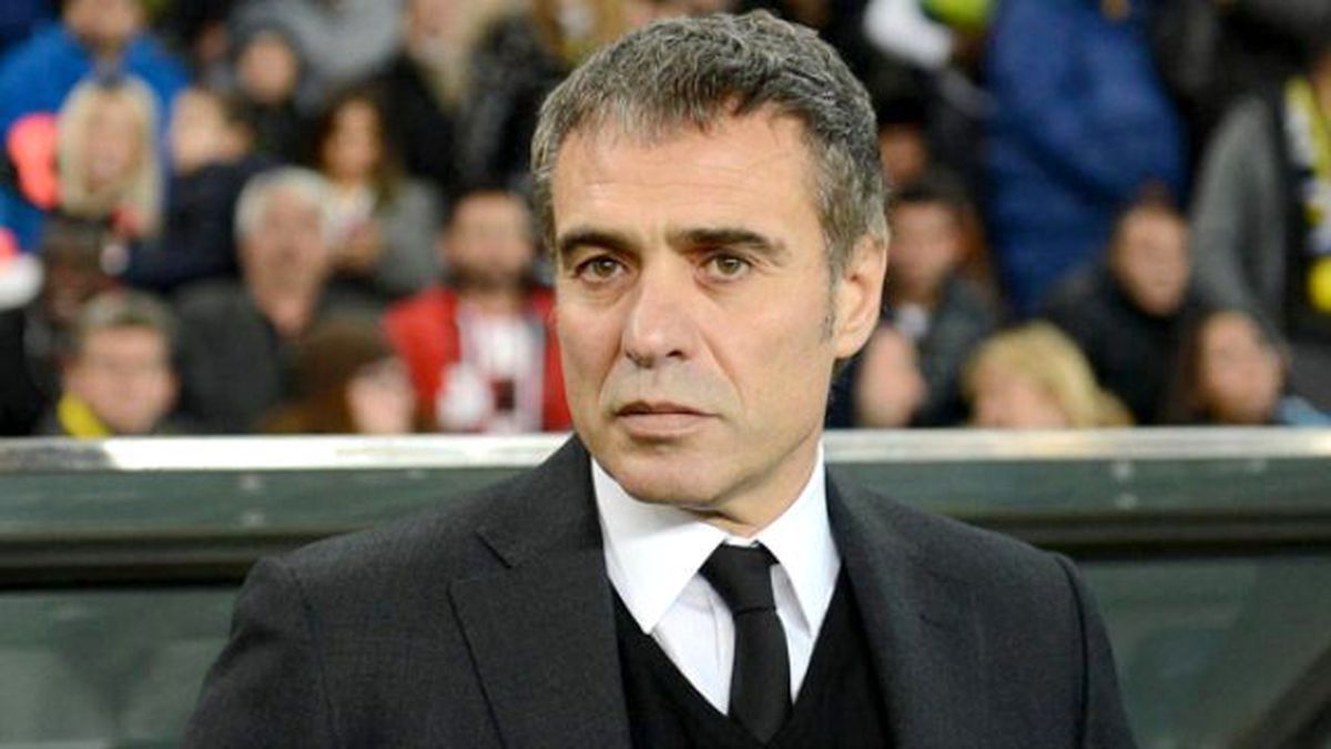 Ersun Yanal İstifa Etti