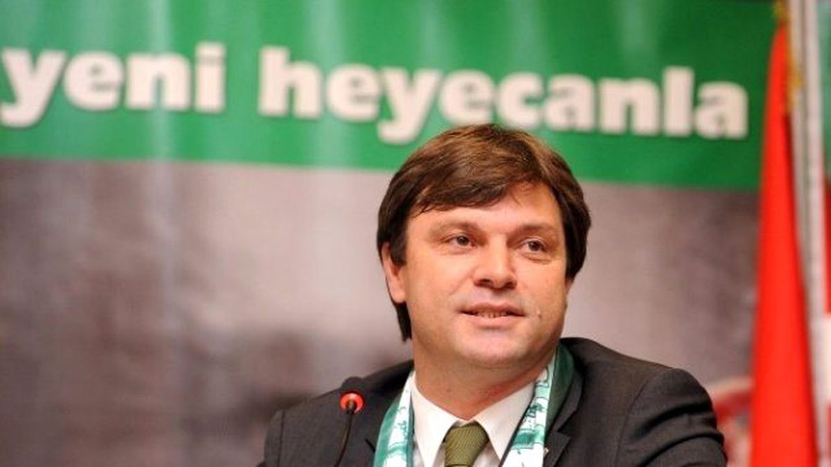 Ertuğrul Sağlam: "Ozan, Volkan ve Serdar Takımda Kalacak"