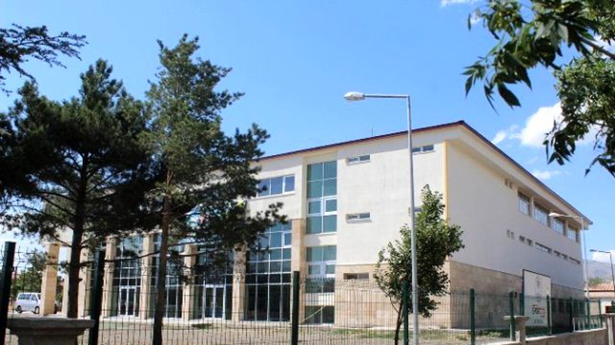 Erzincan Gençlik Merkezi Yeni Yerinde Hizmete Başladı