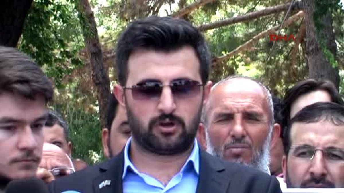 Kayseri\'de Agd\'lilerden Çin ve \'Onur Yürüyüşü\' Tepkisi