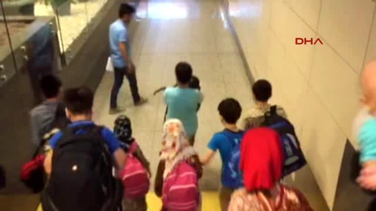 Kayseri Tayland\'da Tutuklu 173 Uygur Türk\'ü Kayseri\'ye Getirildi