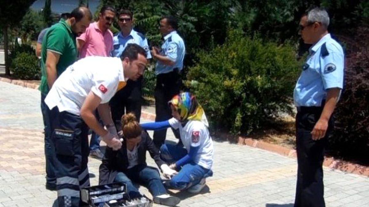 Bekçinin Dikkati Şehit Eşinin İntiharını Önledi