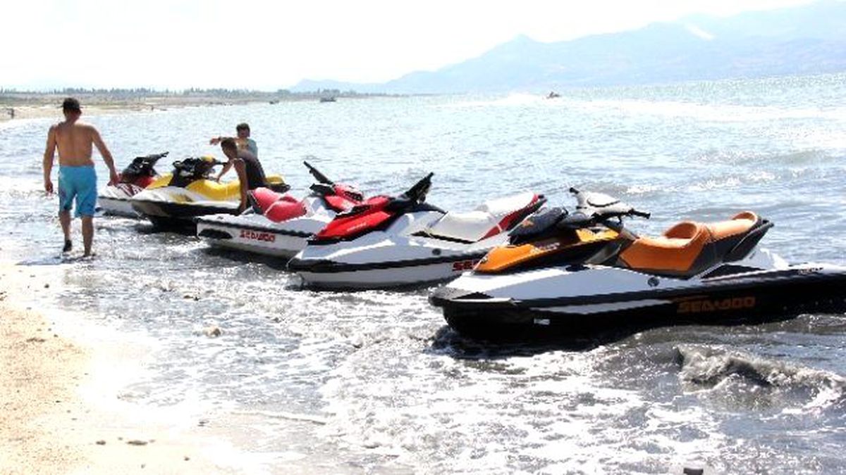 Su Jeti ve Flyboard Şampiyonası\'nın 4\'üncü Ayağı Burdur\'da Yapılacak?