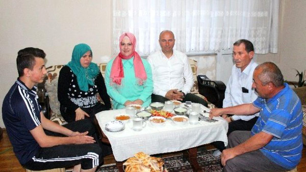 Togar: "Ramazan, İftar Sofraları ile Özel ve Güzeldir"
