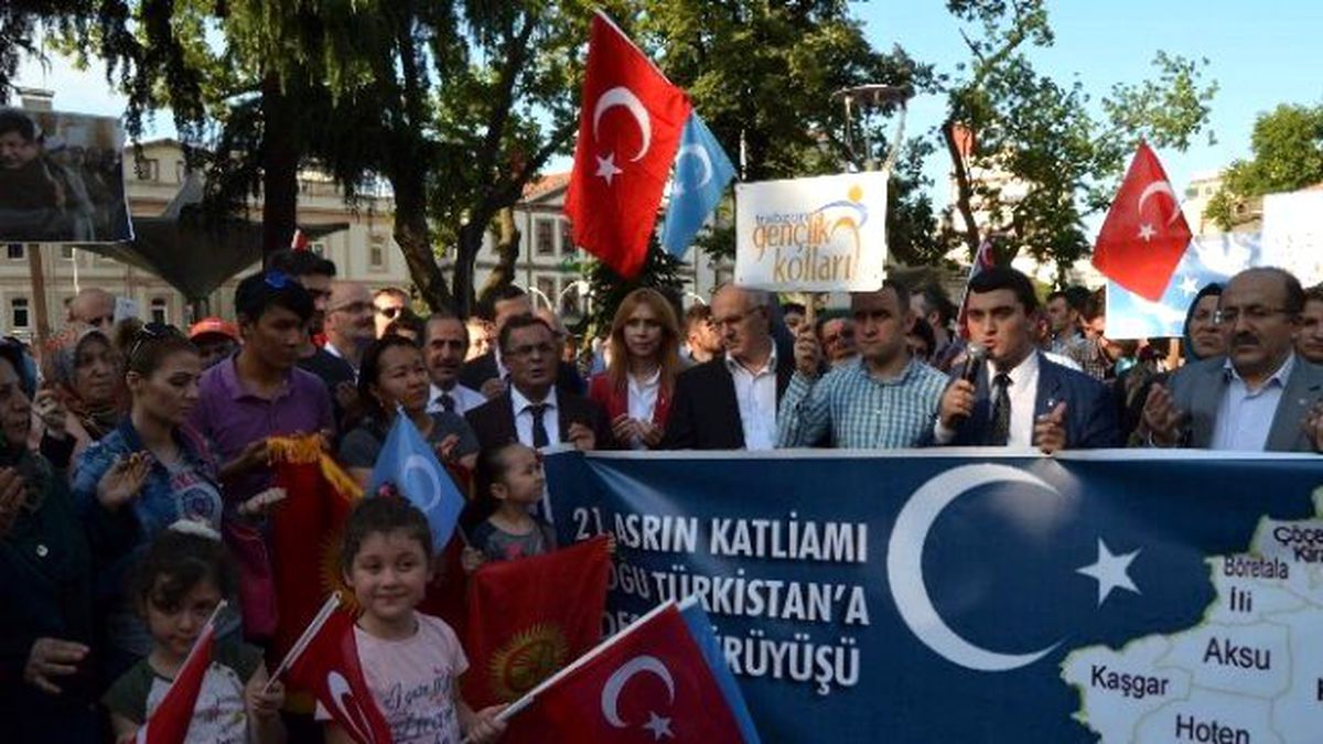 Trabzon\'da Çin Zulmü Kınandı