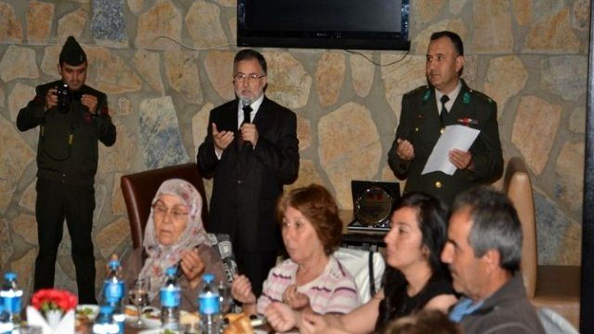 Vali Kürklü, Şehit Aileleri ve Gazilerle İftarda Buluştu