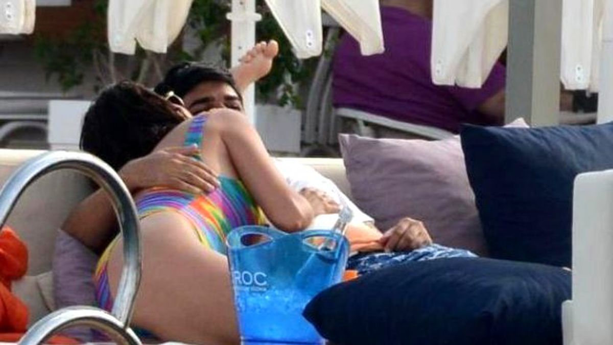 Necat Gülseven kimdir ? Gülseven ve Ebru Yaşar tatilde