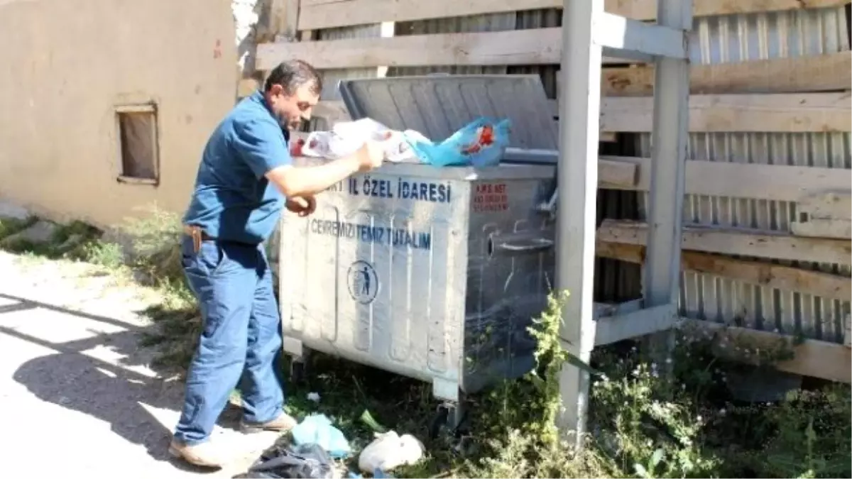 15 Gün Geçti Çöpler Toplanmıyor