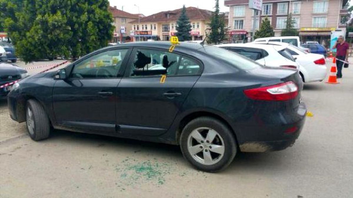Acil Servis Önünde Silahlı Kavga: 1 Yaralı