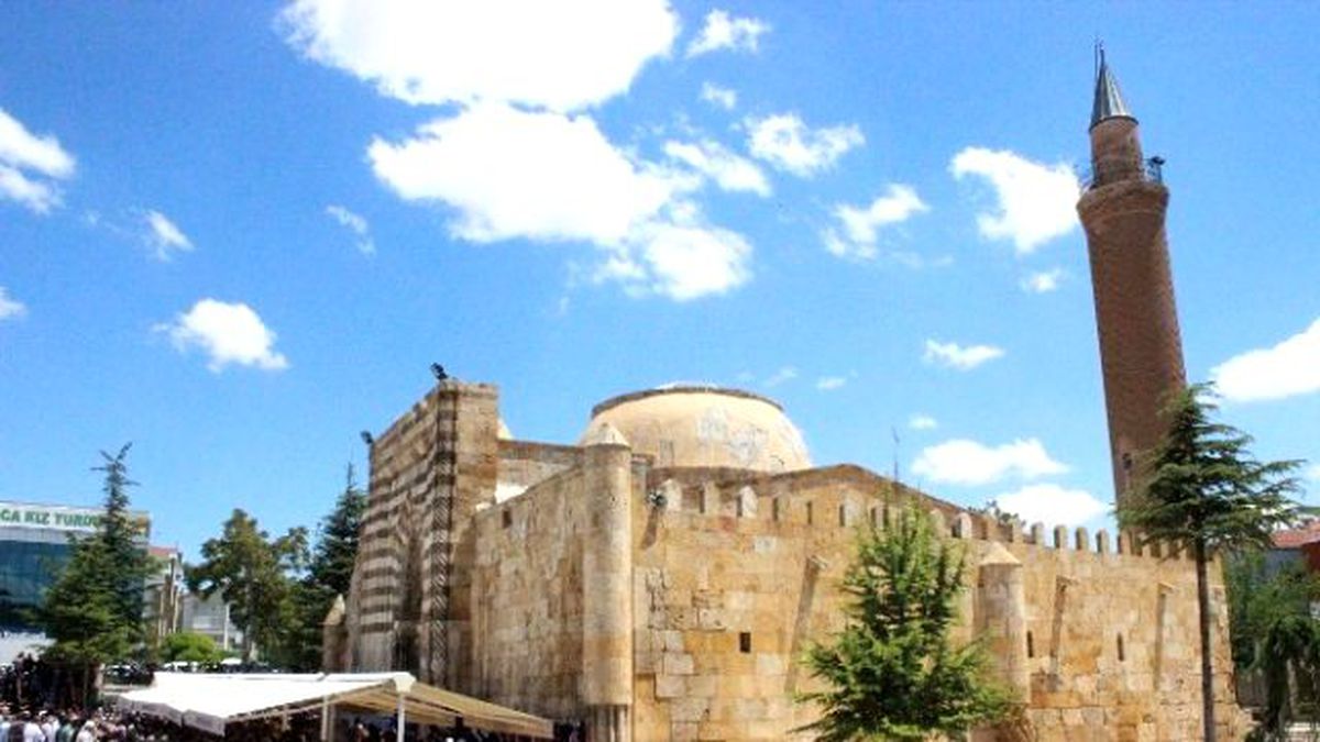 Ahi Evran Üniversitesi Genel Sekreteri Rüştü Yeşil\'in Acı Günü