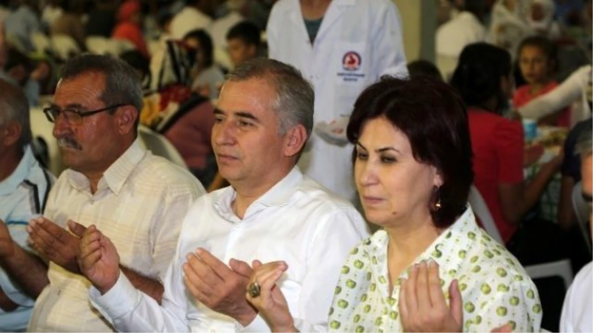 Başkan Zolan\'dan Doğu Türkistan İçin Dua Çağrısı