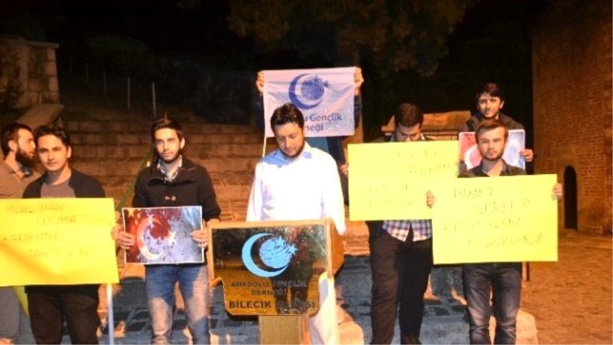 Bilecik Anadolu Gençlik Derneği Çin\'in Müslümanlara Yönelik Zulmünü Protesto Etti