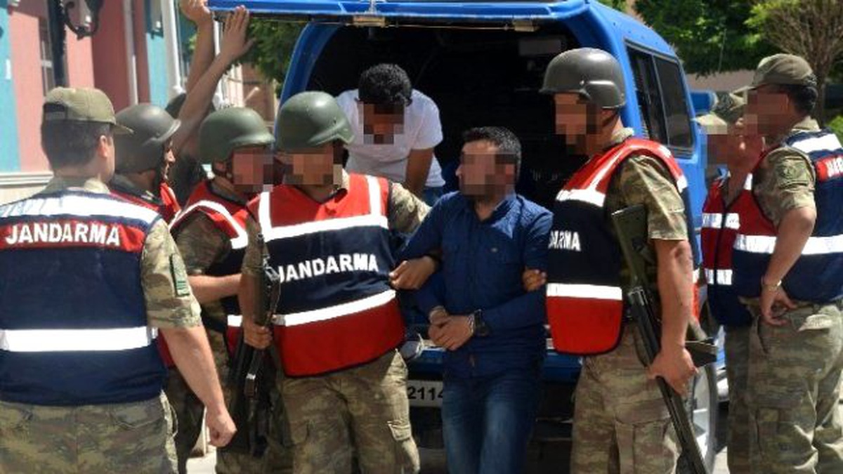 Diyarbakır\'da 4 Çocuk Dağa Kaçırılırken Yakalandı