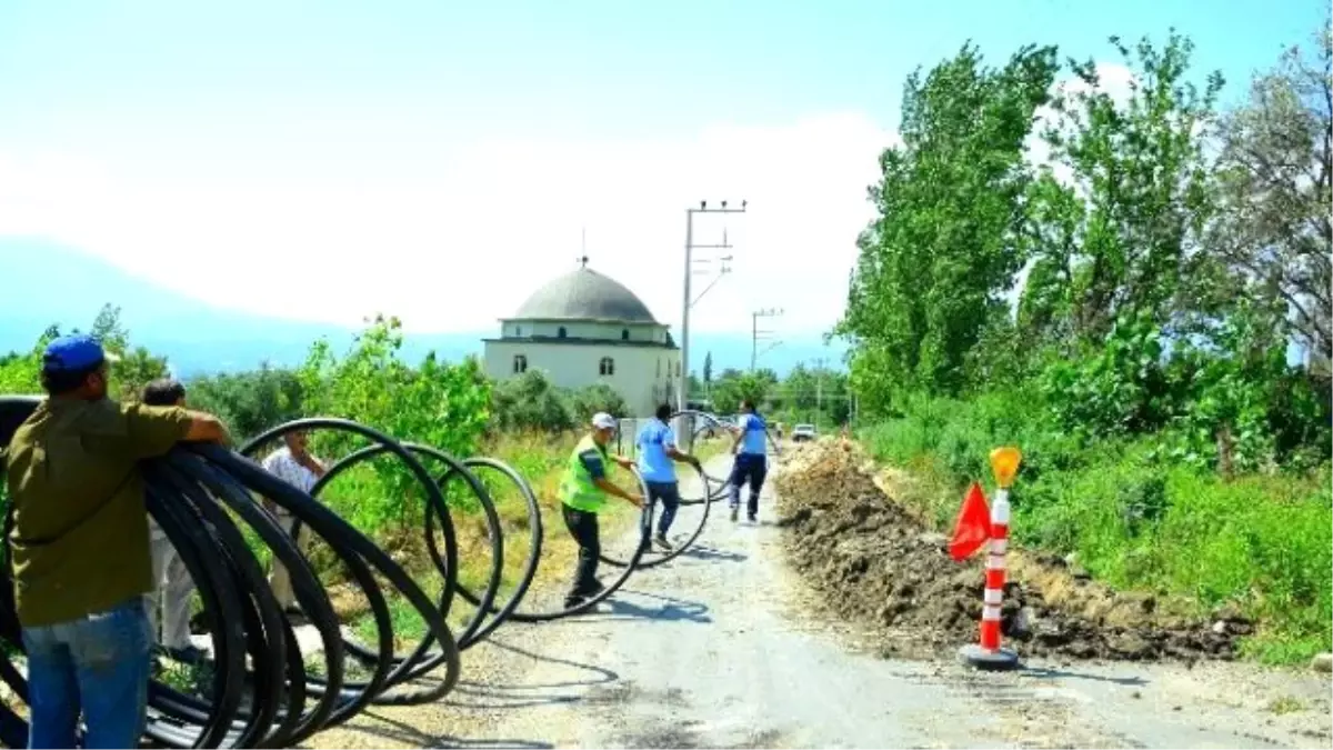 Döğer Mahallesinin Su Kaçakları Önleniyor