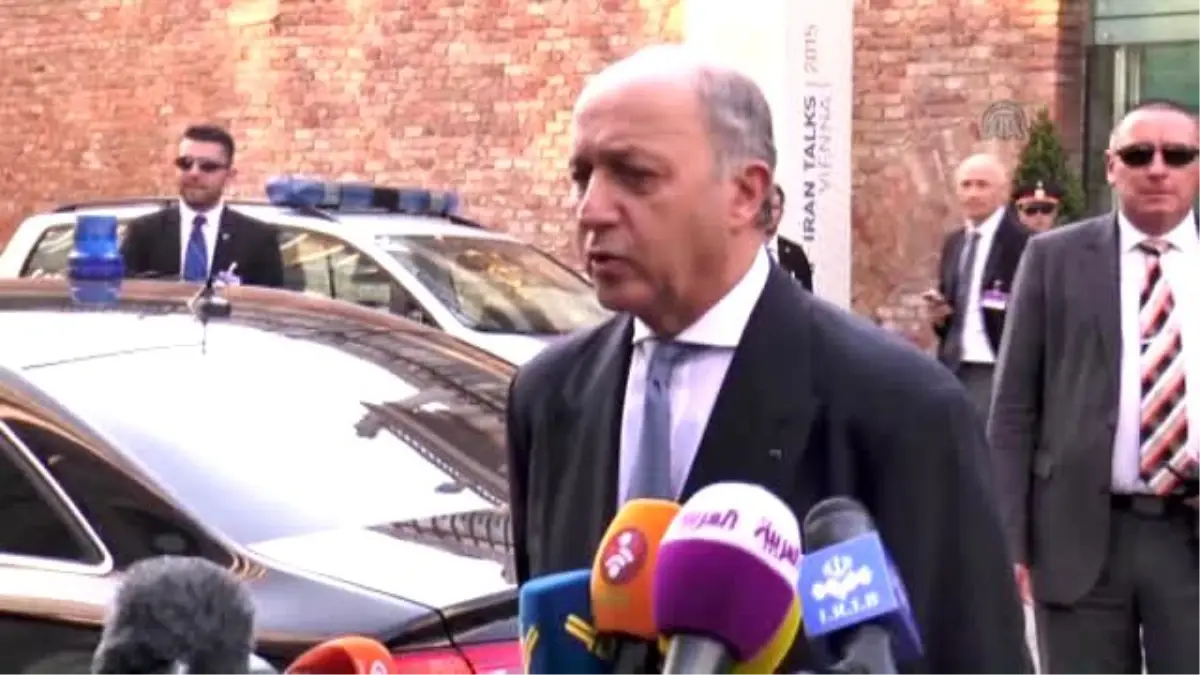 Fabius: "Biraz İlerleme Var Fakat Müzakerelerin Sonunda Değiliz"