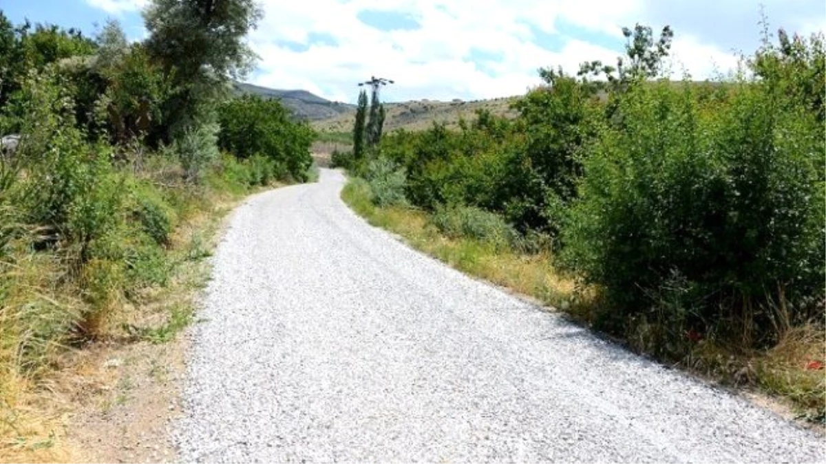 Heyelandan Kapanan Yol Ulaşıma Açıldı