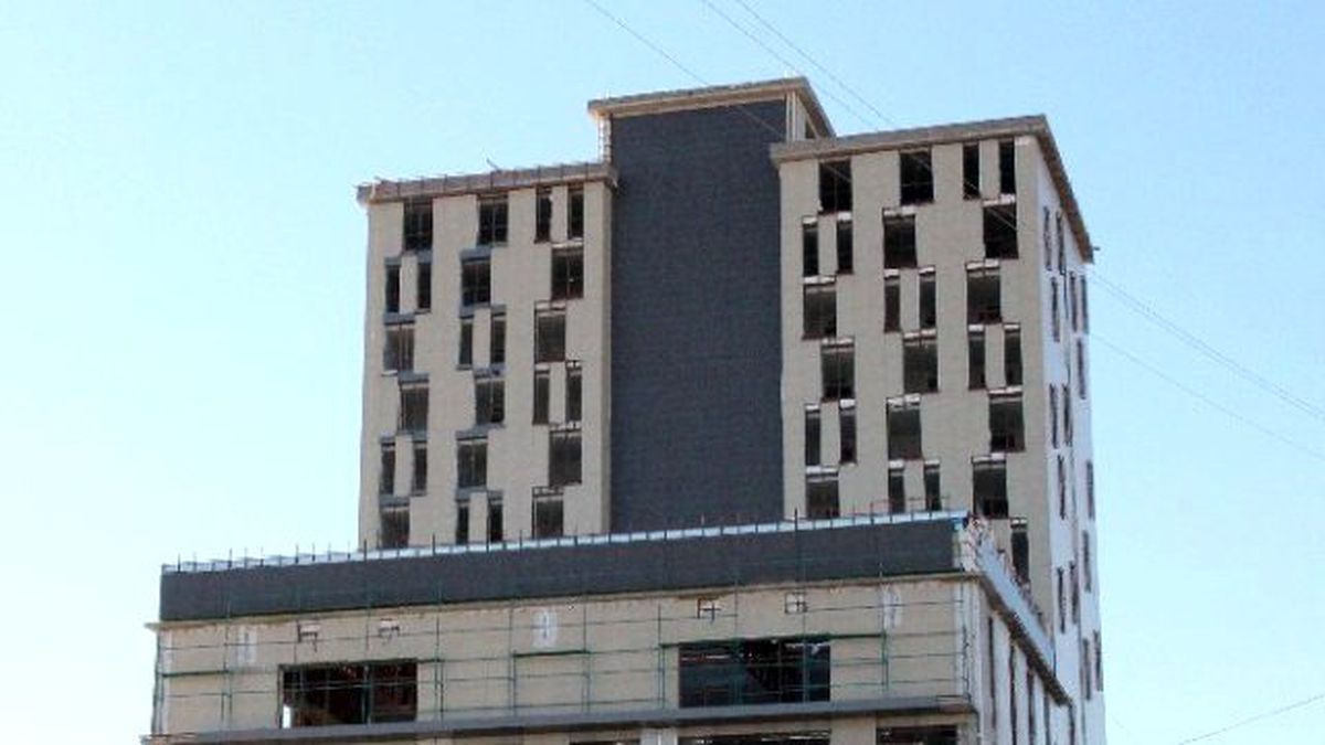 Otel İnşaatından Düşen İşçi Öldü