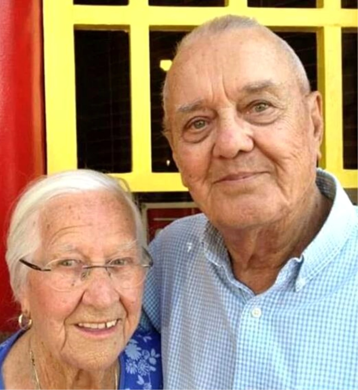 75 Yıllık Evli Çift Son Nefeslerini Aynı Yatakta Verdi