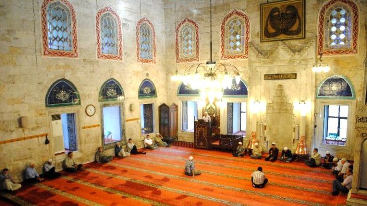 Amasya\'da Süleyman Demirel İçin Mevlit Okutuldu