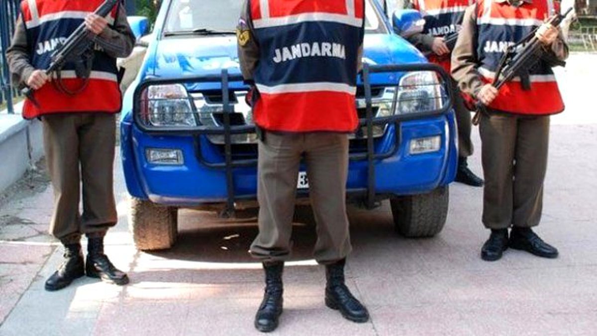 Datça\'da Dolandırıcılar Jandarmadan Kaçamadı