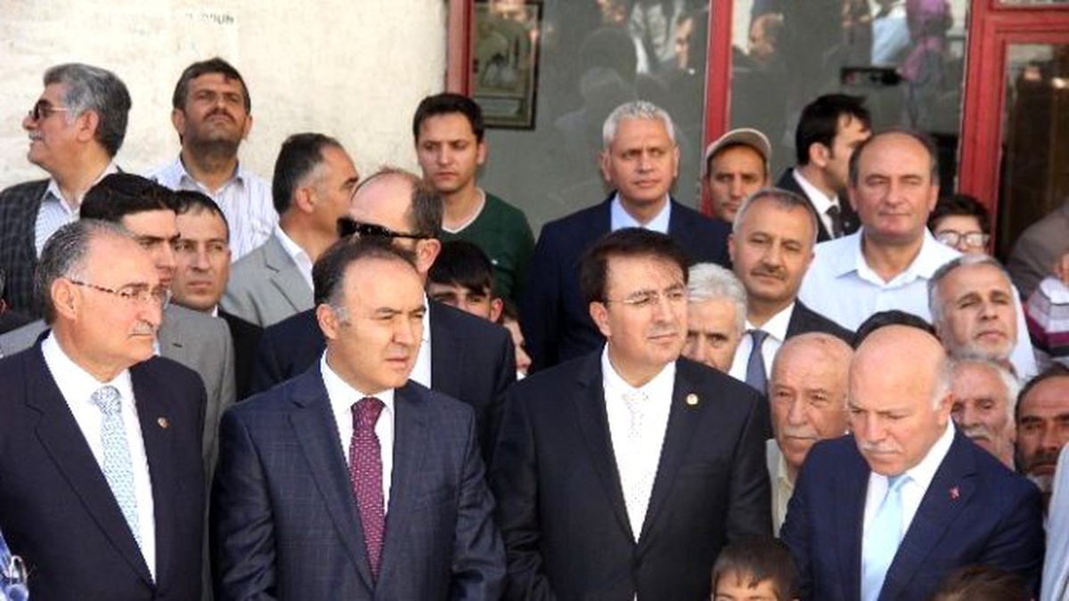 Erzurum Büyükşehir Belediyesi "Hayır Çarşısı" Açıldı