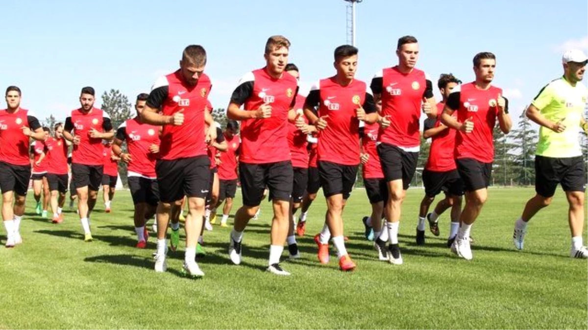 Eskişehirspor, Topbaşı Yaptı