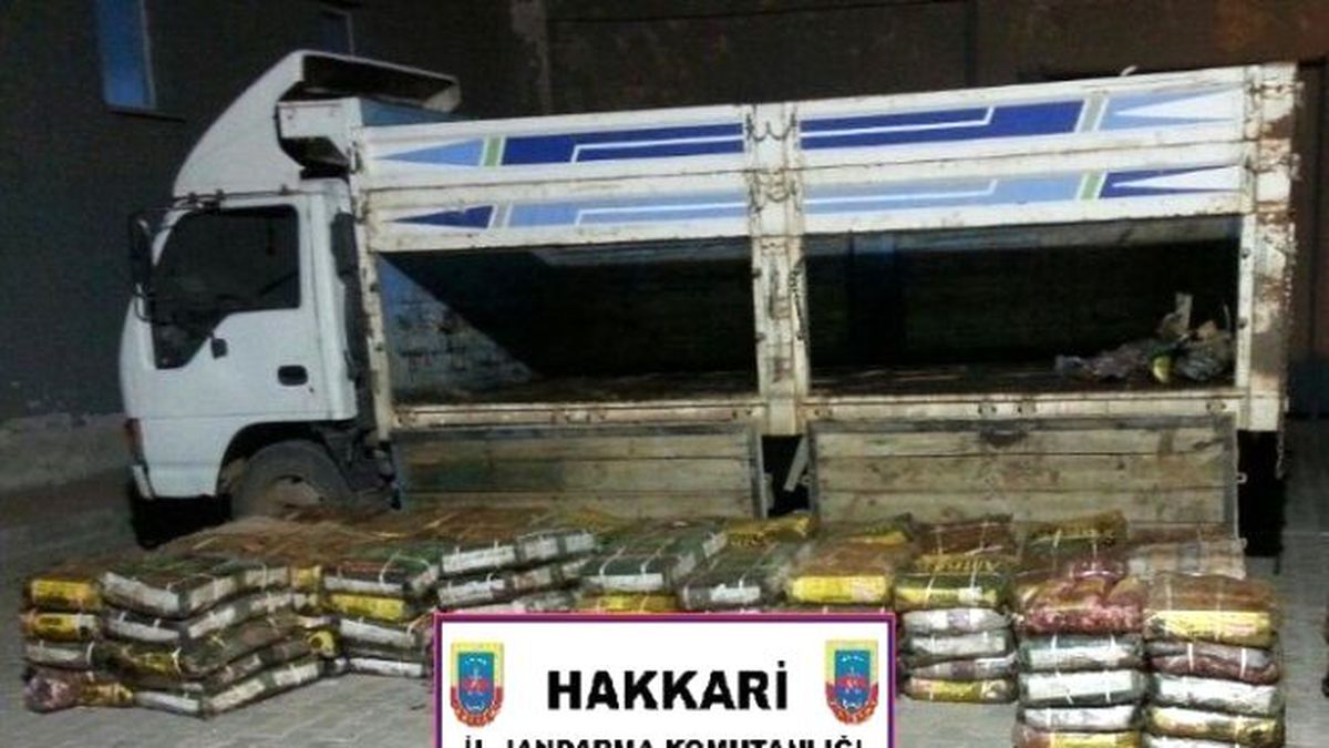 Hakkari\'de Yaklaşık 5 Ton Kaçak Et Ele Geçirildi