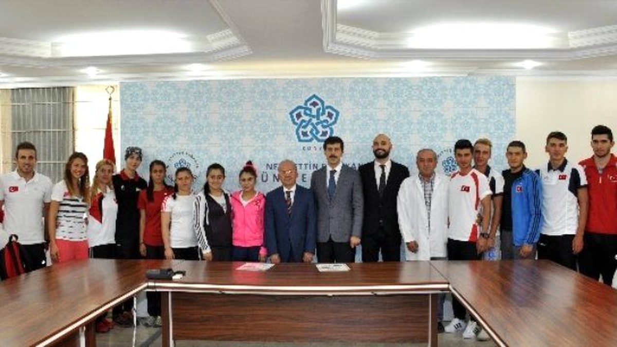 Milli Sporcuların Sağlığı Meram Tıp\'a Emanet