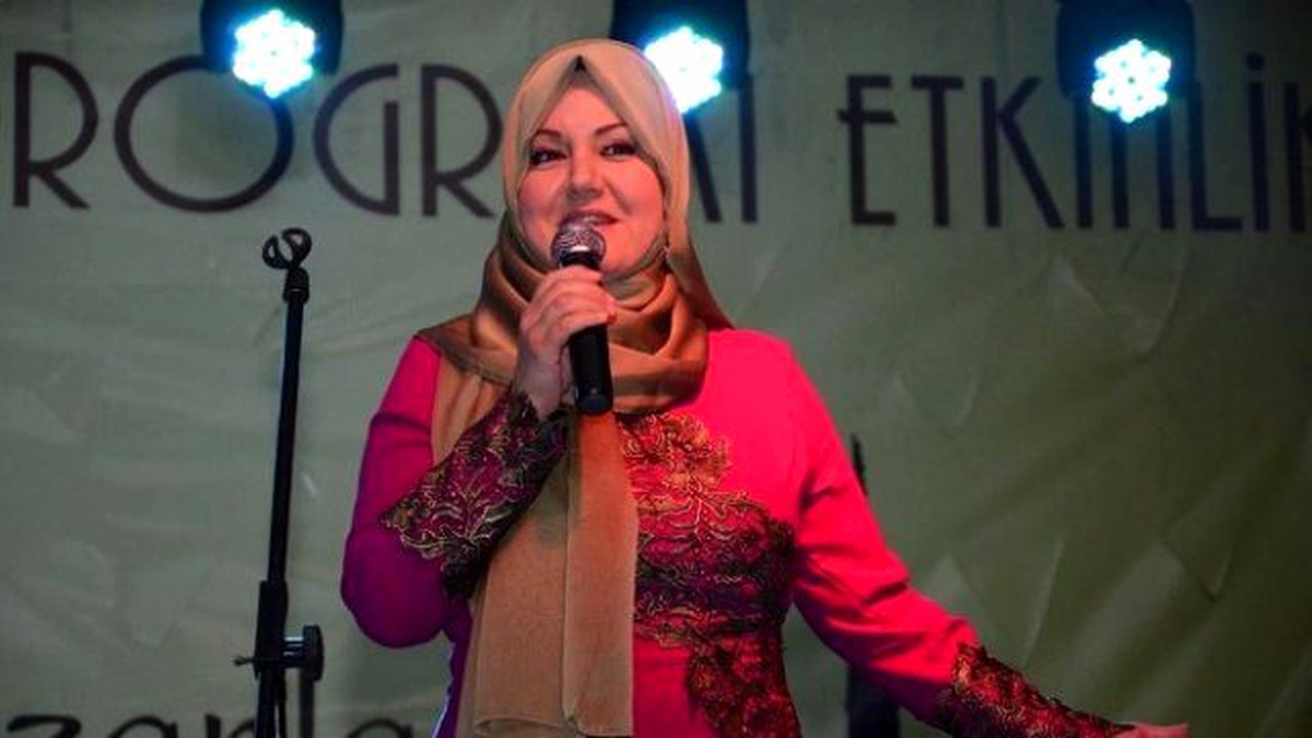 Ramazan Sokağında İkbal Gülpınar Coşkusu