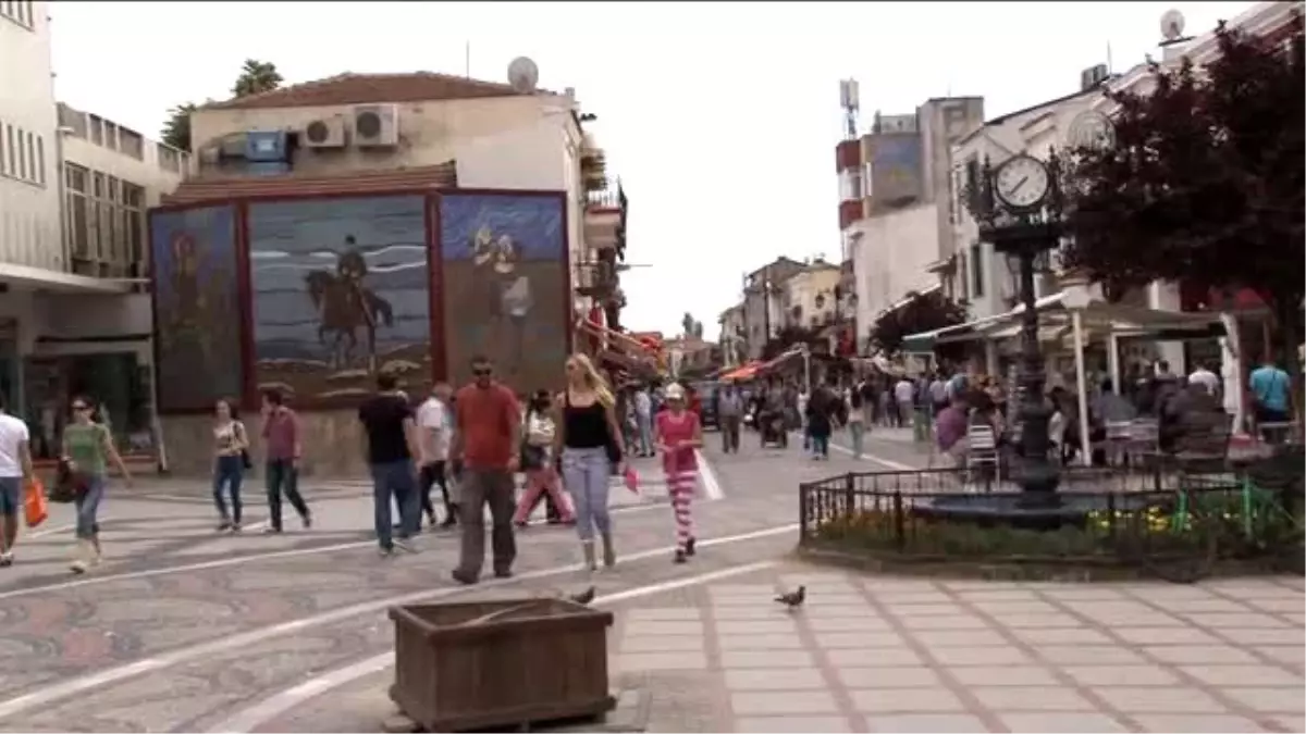 Yunanistan\'daki Kriz, "Cuma Pazarı"Nı da Vurdu