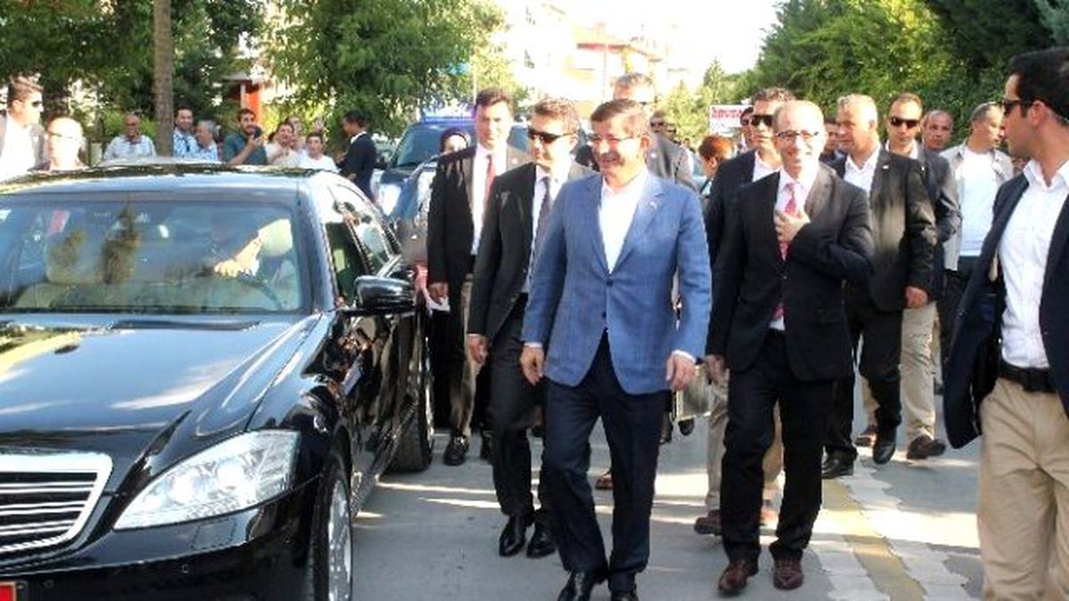 Başbakan Ahmet Davutoğlu Konya\'dan Ayrıldı