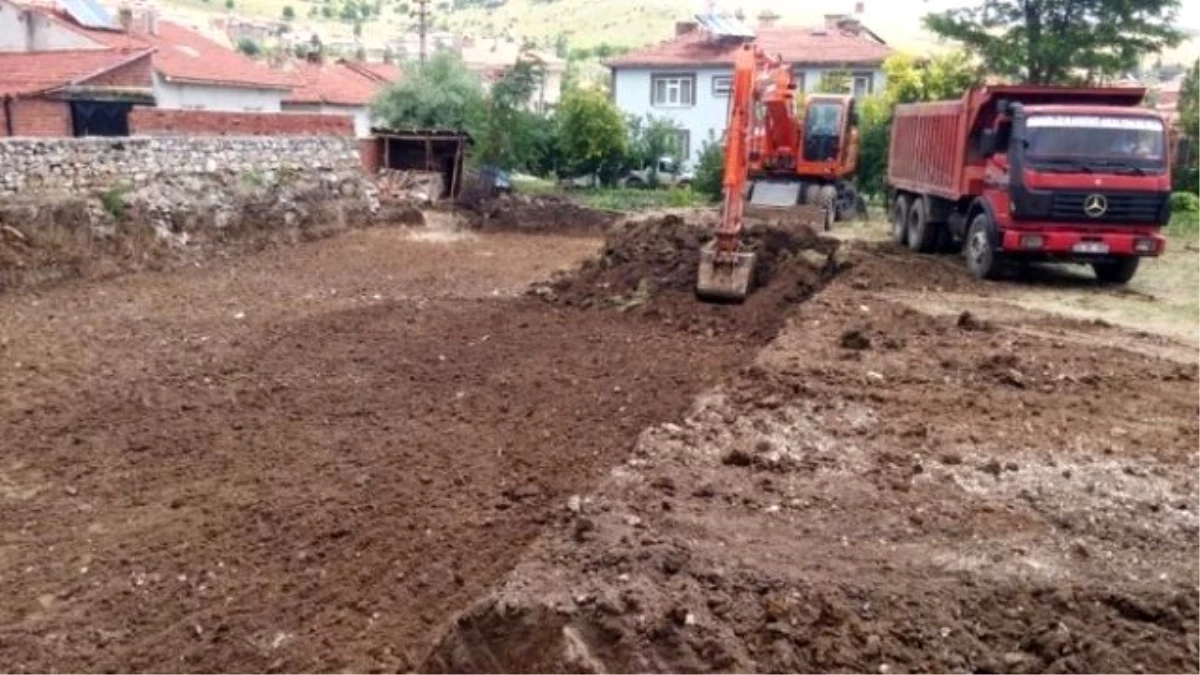 Bozüyük Dodurga Beldesine Kapalı Spor Salonu Yapılıyor