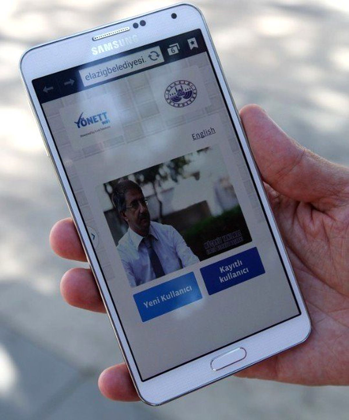 Elazığ\'ın Kent Meydanında İnternet Bedava