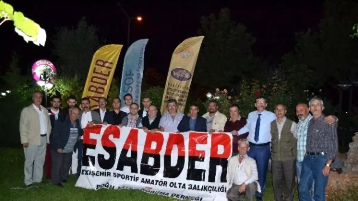 Esabder Ailesi İftar\'da Buluştu