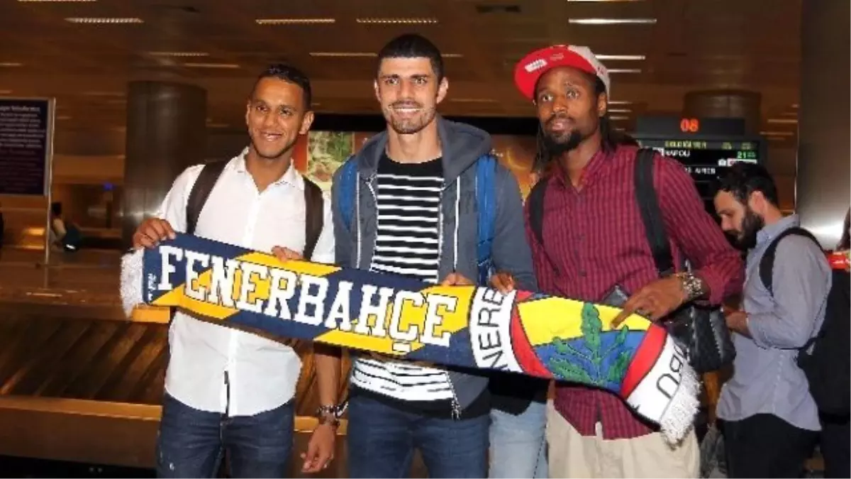 Fenerbahçe\'nin 3 Transferi Birden İstanbul\'da