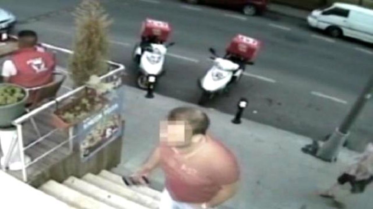 Güvenlik Kamerasının Kayıt Cihazını Çaldılar Yine de Yakalandılar