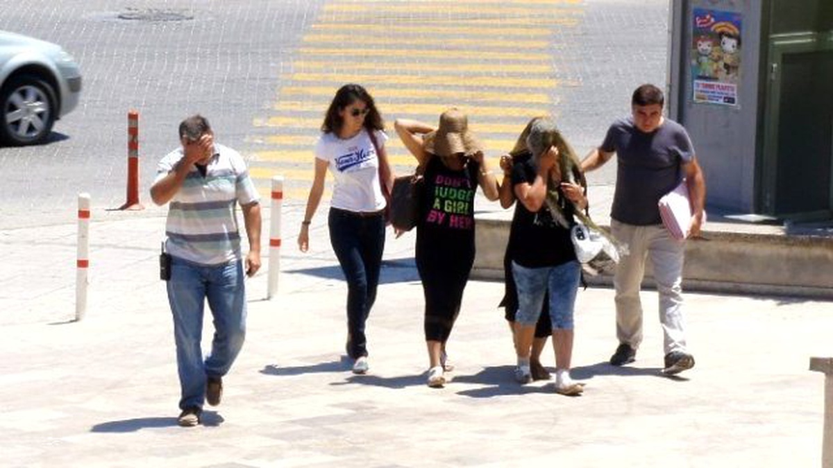 Polisi Peşinden Koşturan Sosyetik Hırsızlar Tutuklandı