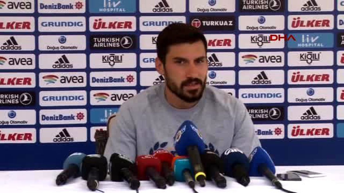 Şener Özbayraklı Anadolu\'dan Gelip Kaybolan Futbolculardan Olmayacağım