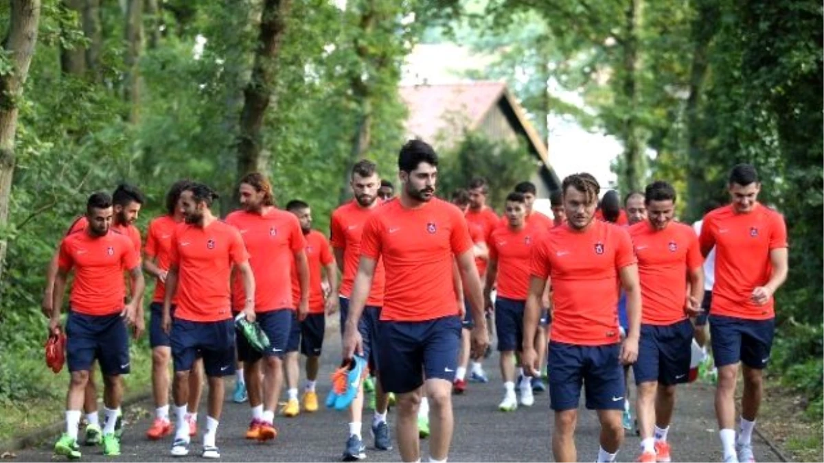 Trabzonspor Hollanda da İlk Çalışması Yeni Hocası Shota ile Yaptı