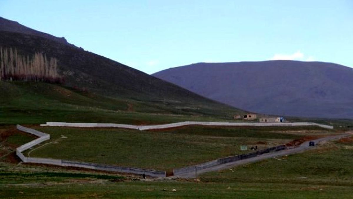 Başkale\'ye Yeni Mezarlık