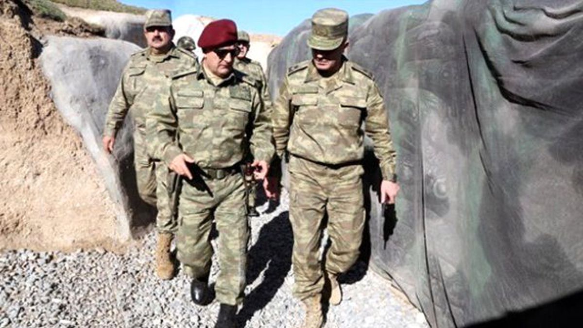 DAEŞ Pusuda Komutanlar Sınırda