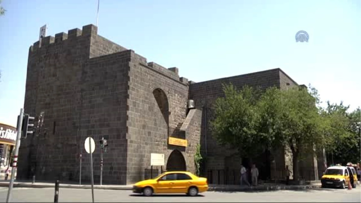 Diyarbakır\'da "Dünya Miras Listesi" Sevinci