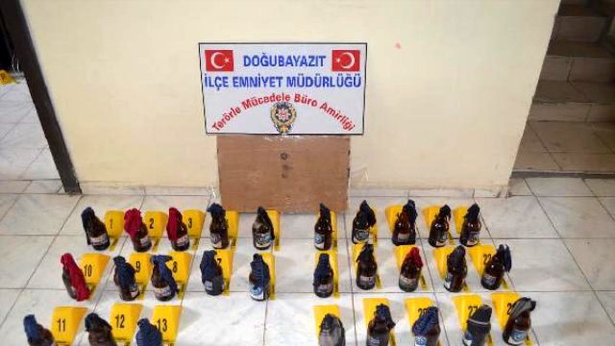 Doğubayazıt\'ta 42 Molotof Kokteyli Ele Geçirildi