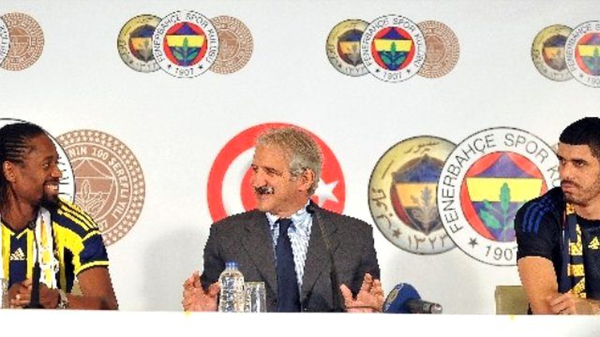 Fenerbahçe, Abdoulaye Ba ve Fabıano Rıbeıro ile İmzaladı