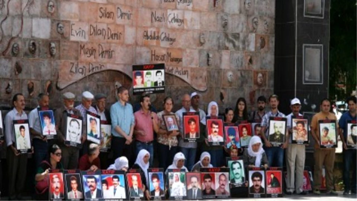 Kayıp Yakınları Diyarbakır\'da 334. Kez Oturdu
