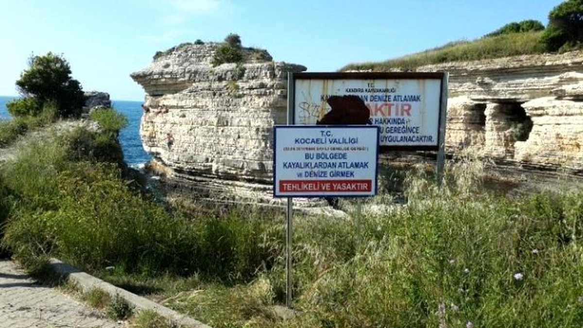 Koskem Etiplerinden Sahillere Uyarı Levvası