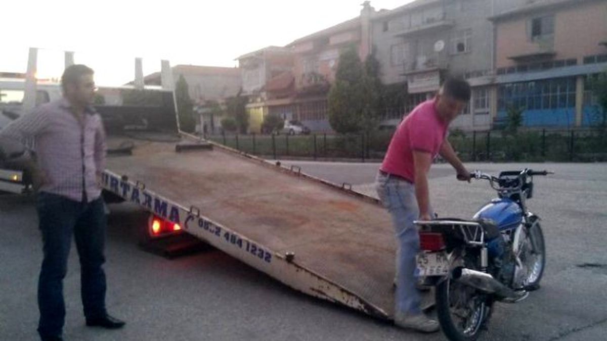 Kula\'da Trafik Kazası: 1 Yaralı