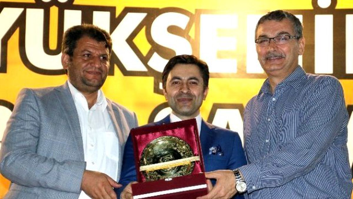 Önül, İftar Sonrası Akçakalelilerle Buluştu