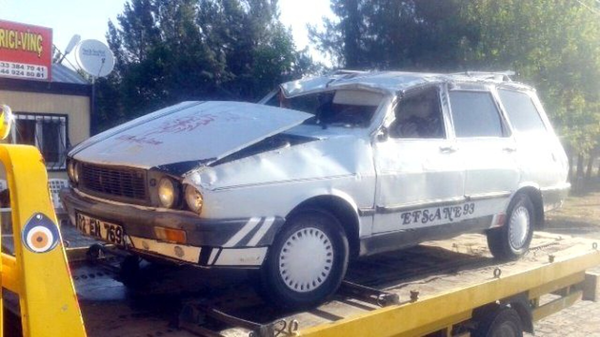 Otomobil Takla Attı: 3 Yaralı
